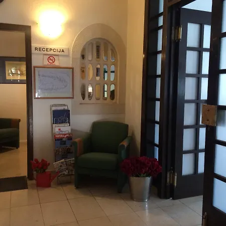 Hotel Porat 3*