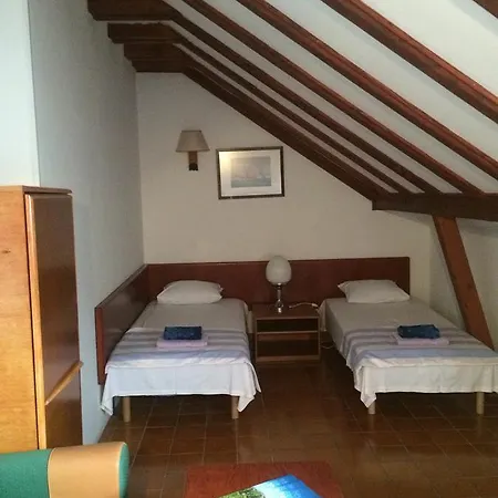 Porat Hotel 3*
