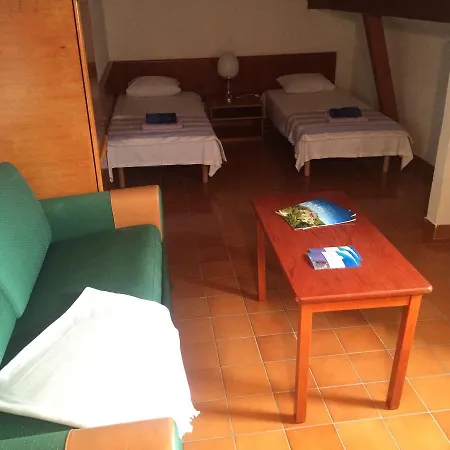 Porat Hotel 3*